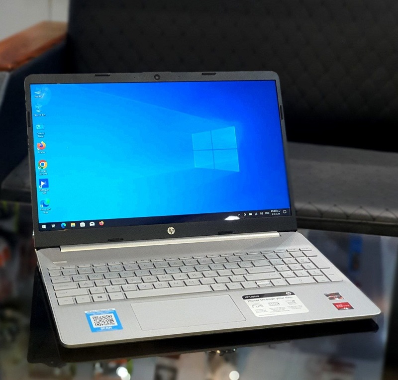 لپ تاپ HP 15 ef1041nr استوک